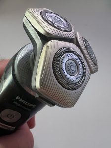 Philips S9000 Prestige Electric Shaver Review (Model SP9840/31)