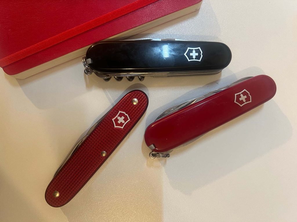 Victorinox SAKs on the desk